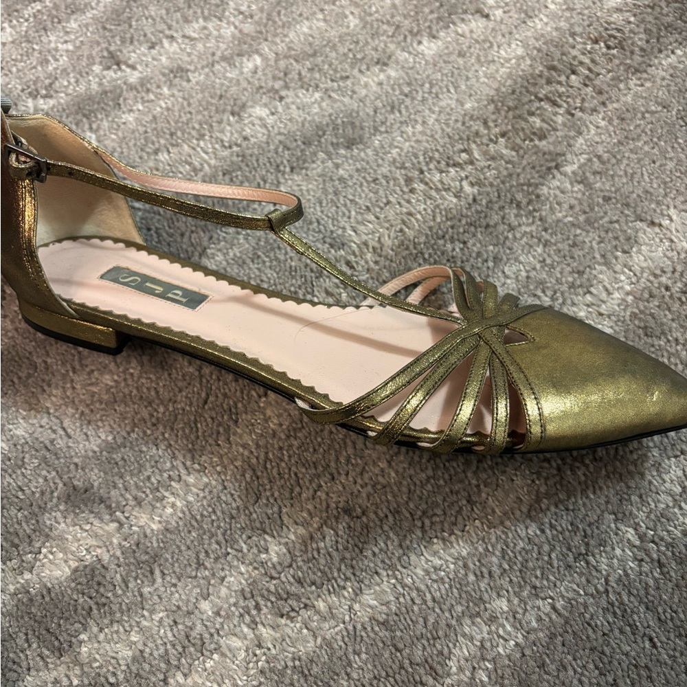 SJP Gold Strappy Pointed Flats 39.5
